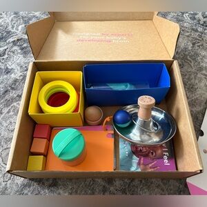 COMPLETE Lovevery The Explorer Kit, 9-10 months